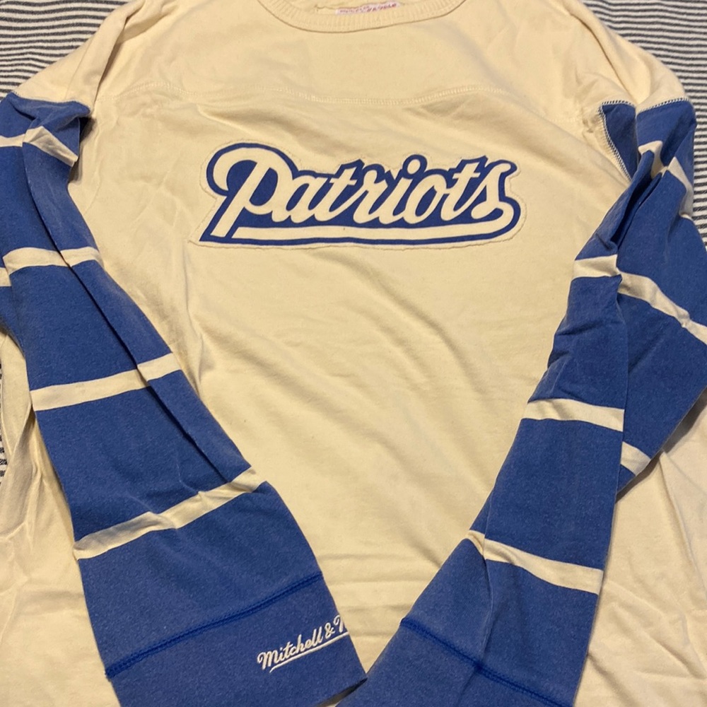 Patriots throwback crewneck